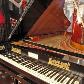 Il Fortepiano con le 50 variazioni su un valzer di Diabelli Il Fortepiano con le 50 variazioni su un valzer di Diabelli